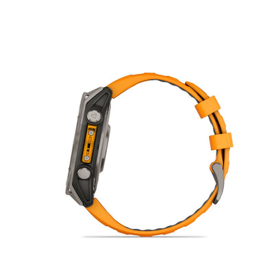 Garmin_fenix_8_AMOLED_Sapphire_Titanium_Spark_Orange_Detail_12.jpg