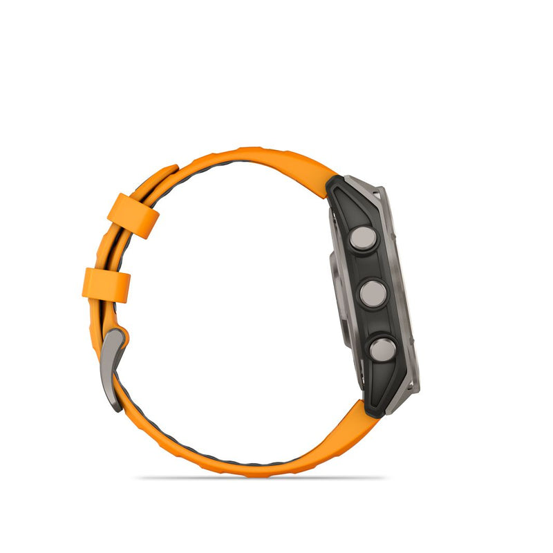 Garmin_fenix_8_AMOLED_Sapphire_Titanium_Spark_Orange_Detail_4.jpg