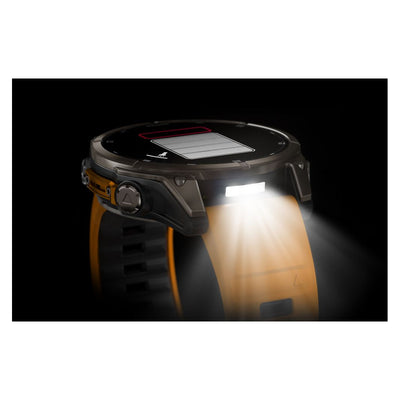 Garmin_fenix_8_AMOLED_Sapphire_Titanium_Spark_Orange_Detail_9.jpg