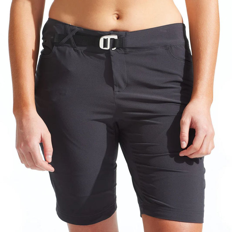 Pearl_Izumi_Summit_Shell_Shorts_Women_s_Black_Studio_03.jpg